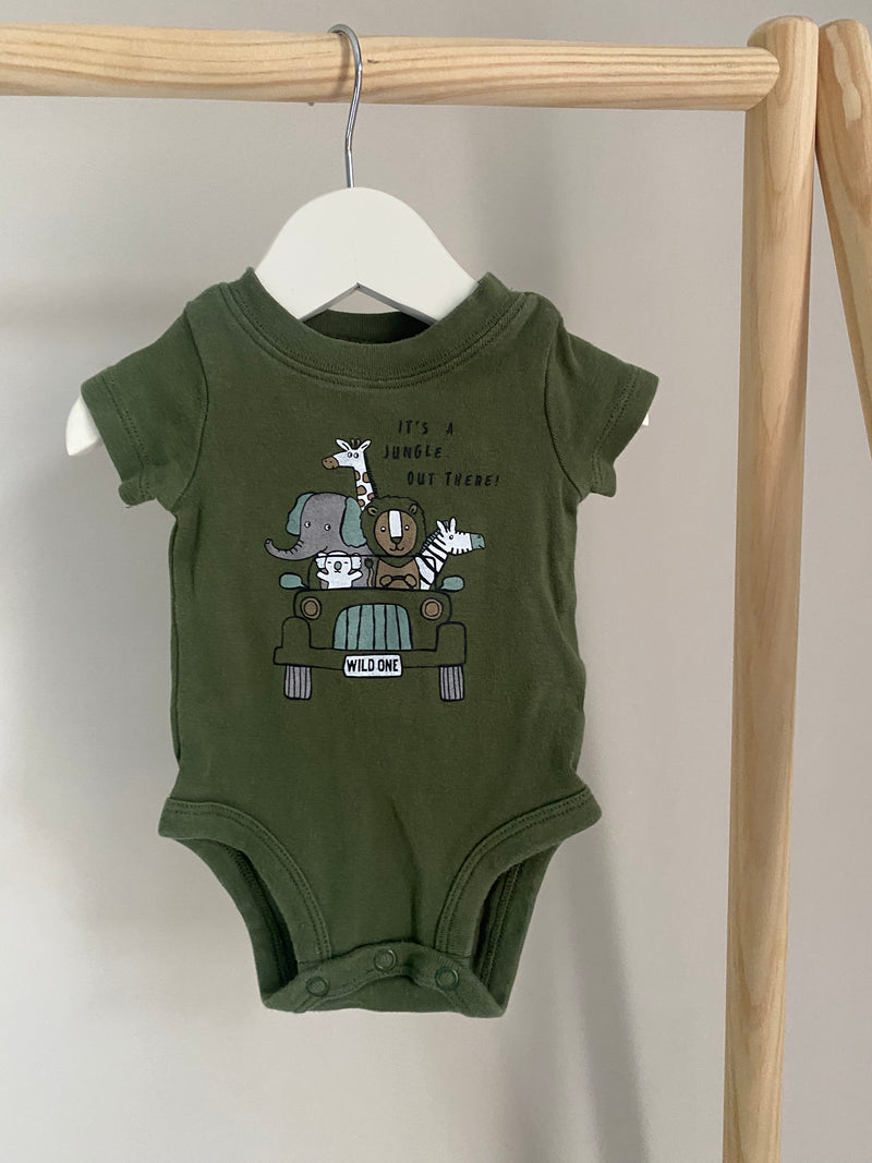 CARTERS T-Shirt Onesie (Newborn)