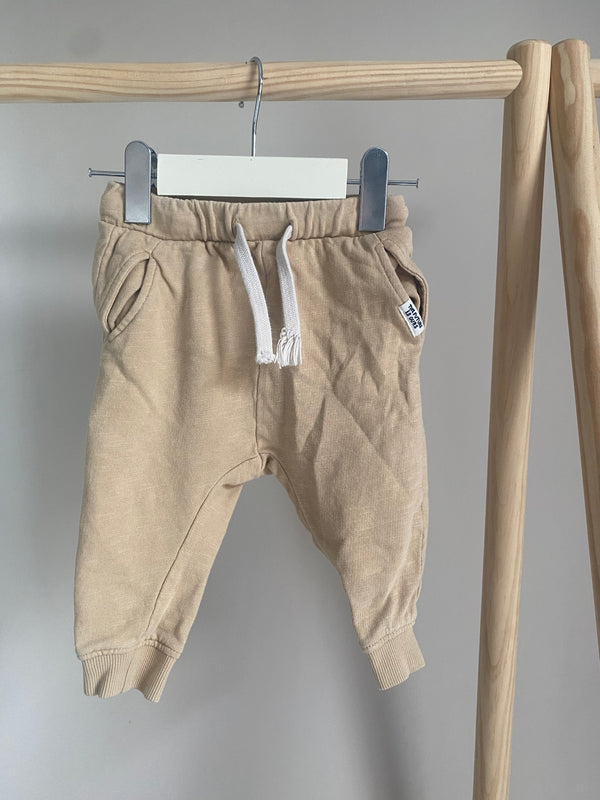 H&M Pants (6-9 Months)
