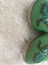 SLIPPERS (approx size 4)