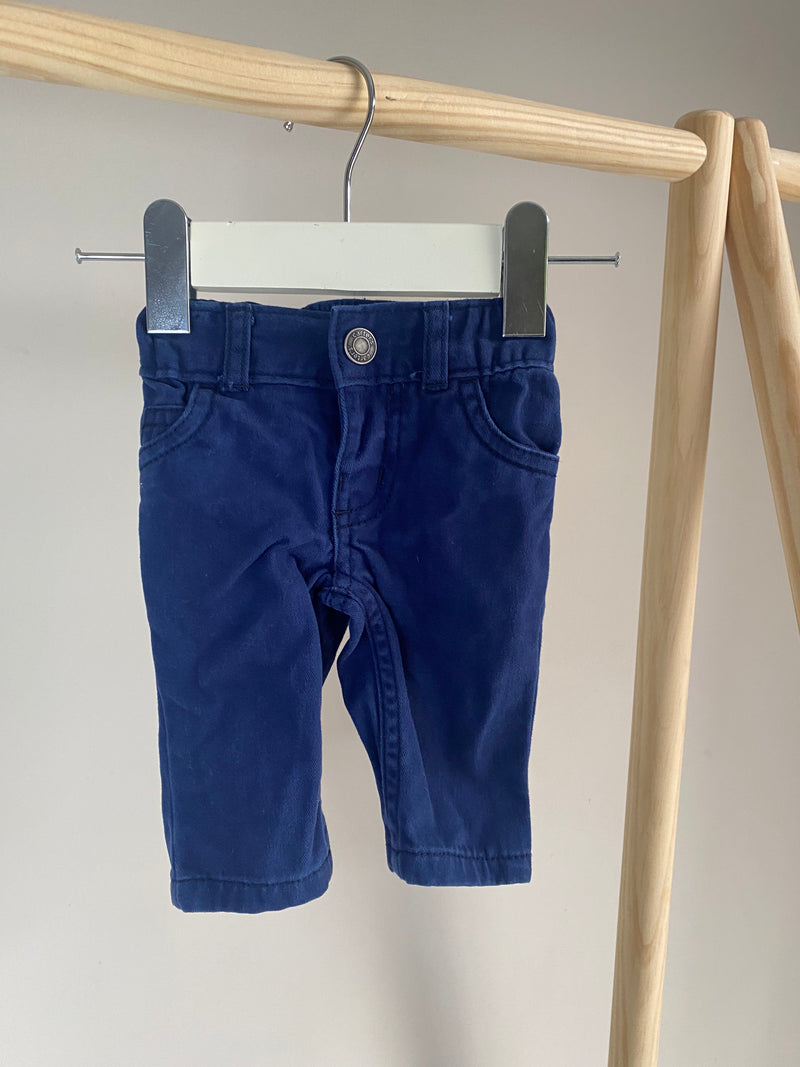 CARTERS Outfit (Newborn)