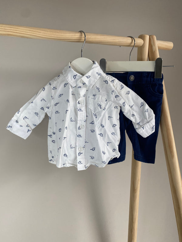 CARTERS Outfit (Newborn)