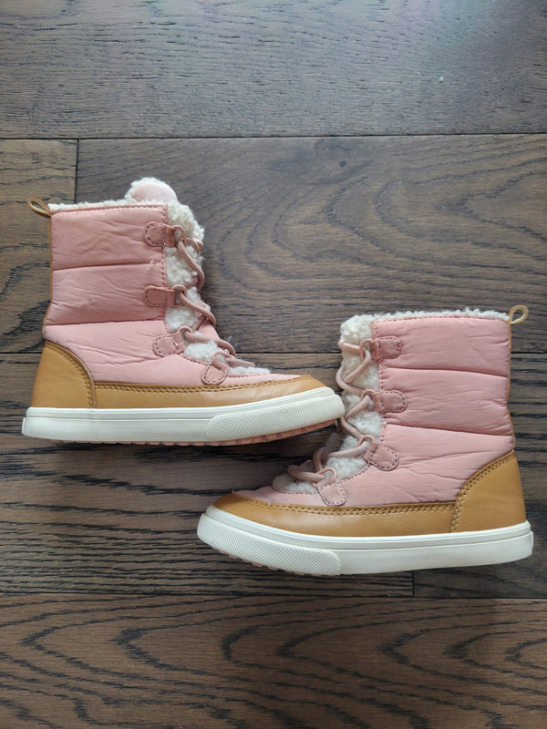OLD NAVY Boot (Size 10)