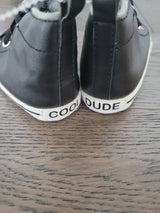 CARTERS Booties  (Size 9-12 Months)