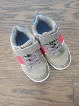 JOE FRESH Shoes (Size 8)
