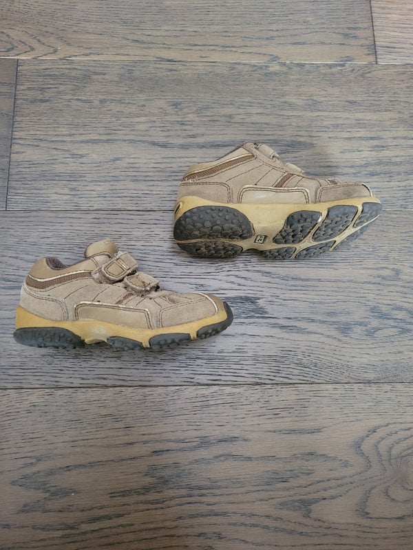 STRIDE RITE Shoes (Size 7.5)