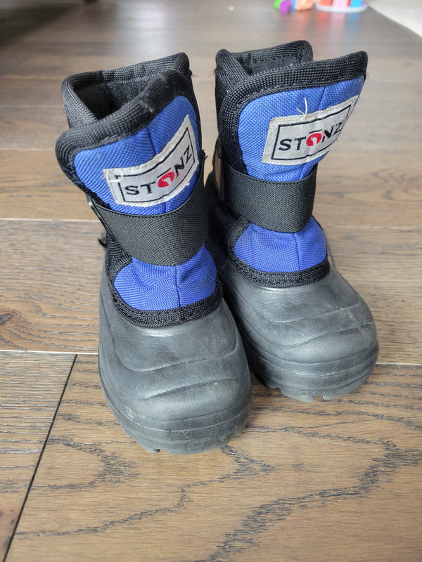 STONZ Winter Boots (Size 5)