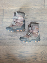 JOE FRESH Winter Boots (Size 5)