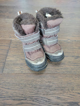 JOE FRESH Winter Boots (Size 5)