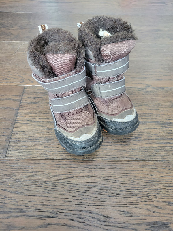 JOE FRESH Winter Boots (Size 5)