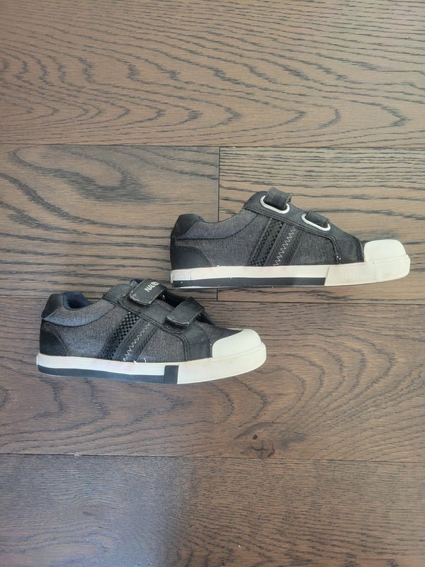 NAUTICA Shoes (Size 12)