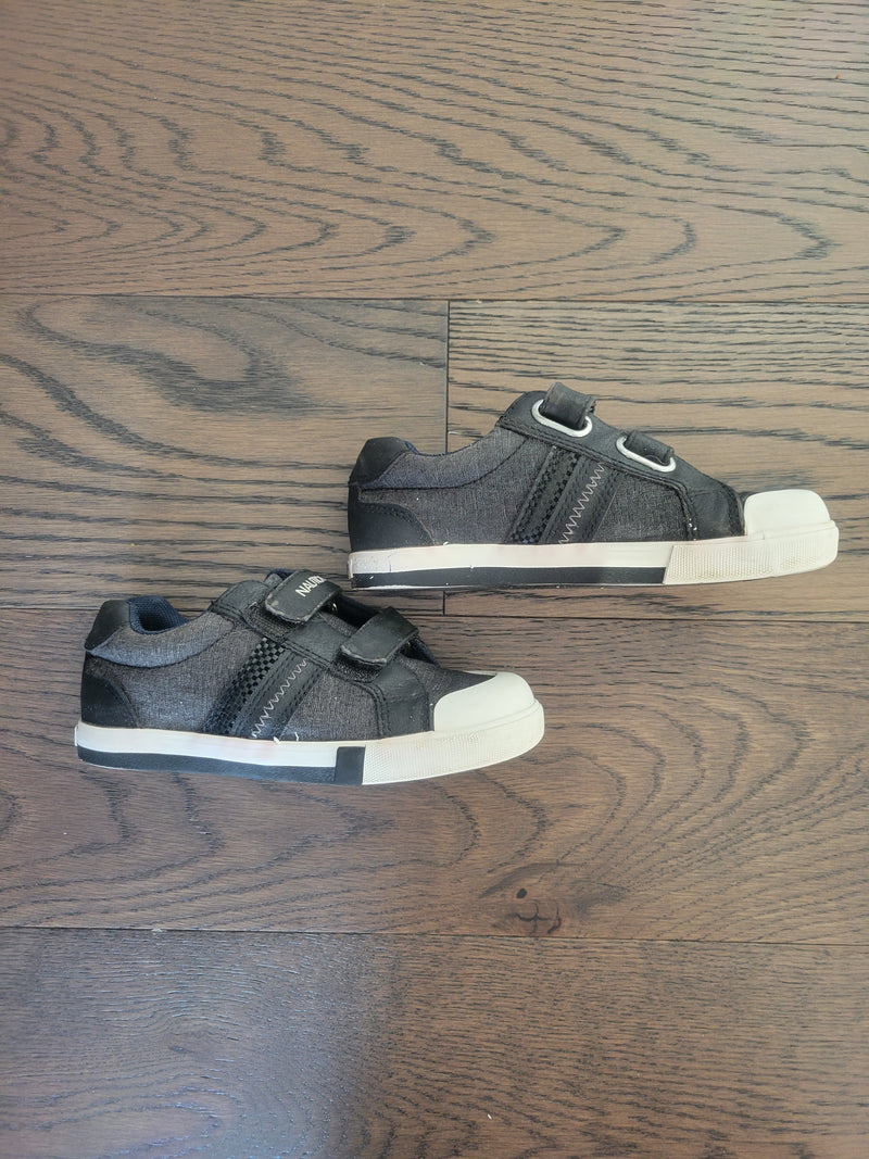 NAUTICA Shoes (Size 12)