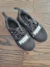 PUMA Shoes (Size 12)