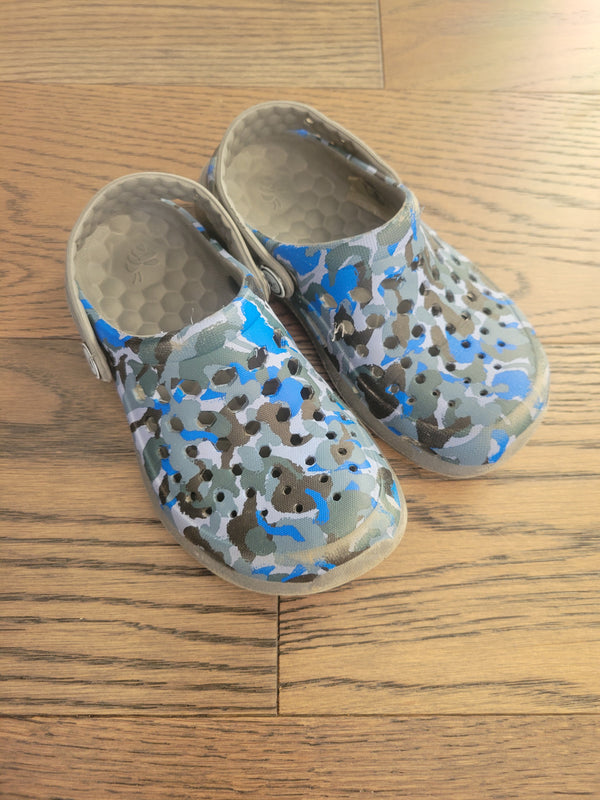 JOYBEES Sandles (Size 10)
