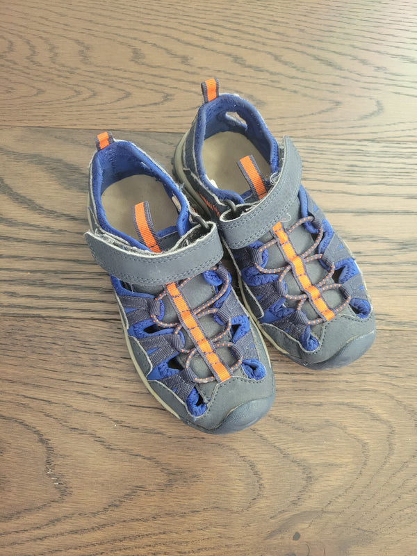 Sandles (Size 11)