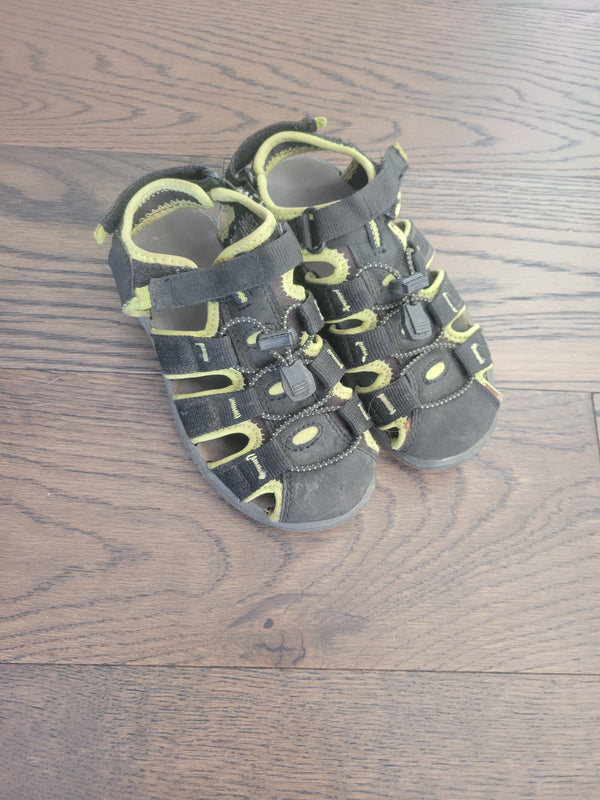 SOFTMOC Sandles (Size 13)