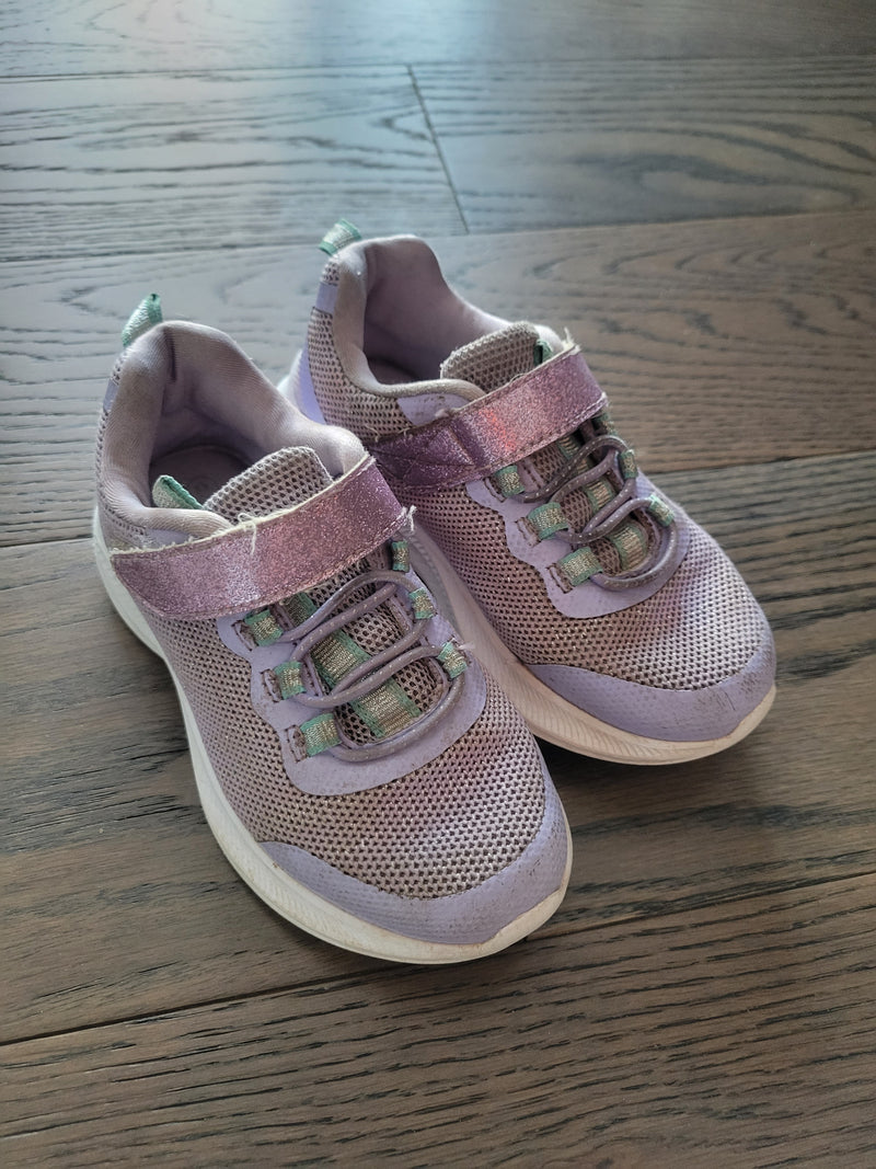 MONKEY BARS Shoes (Size 9)