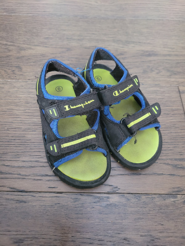 CHAMPION Sandals (Size 6)