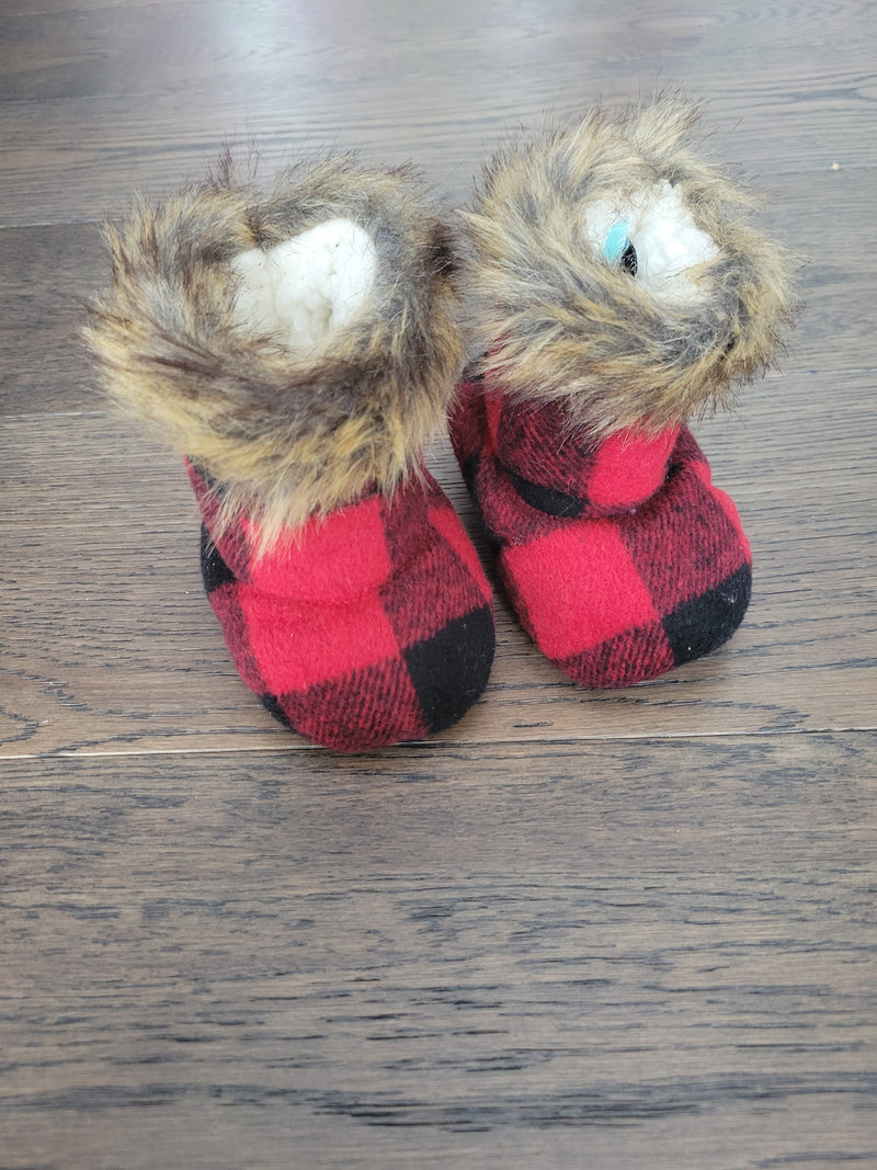Slippers (Size 0-12 Months)