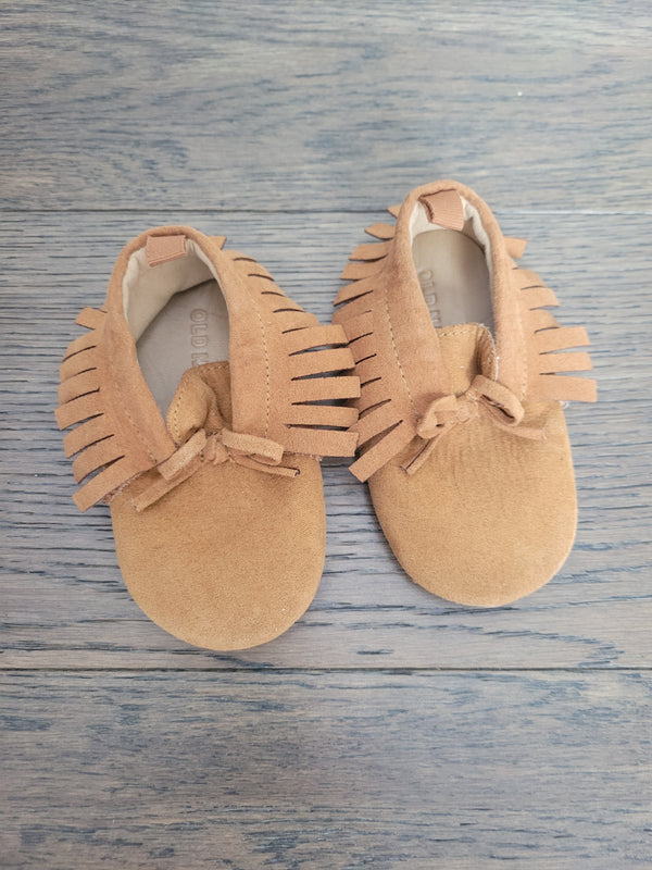 OLD NAVY Shoes (Size 6-12 Months)