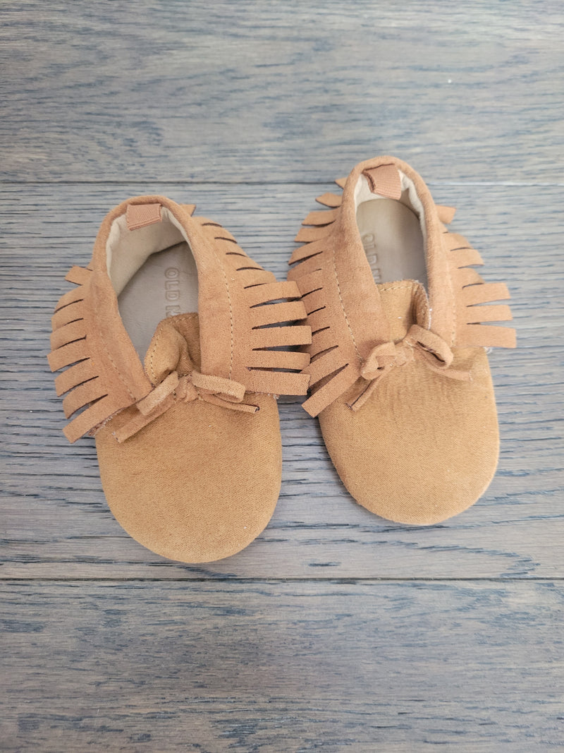 OLD NAVY Shoes (Size 6-12 Months)