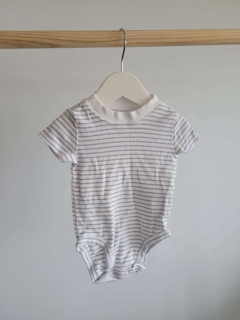 CARTERS Onesie (3 Months)