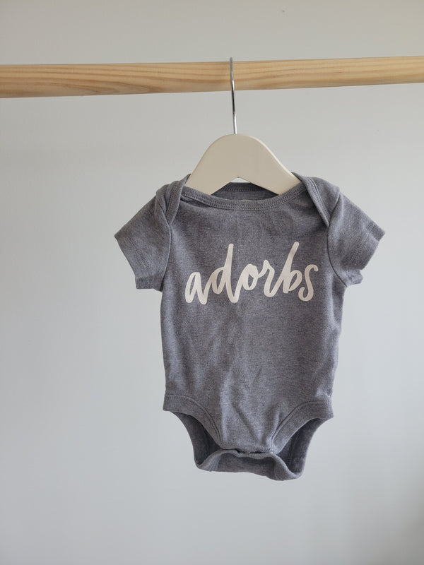 OLD NAVY Onesie (0-3 Months)
