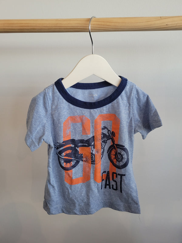 CARTERS Tshirt (9 Months)