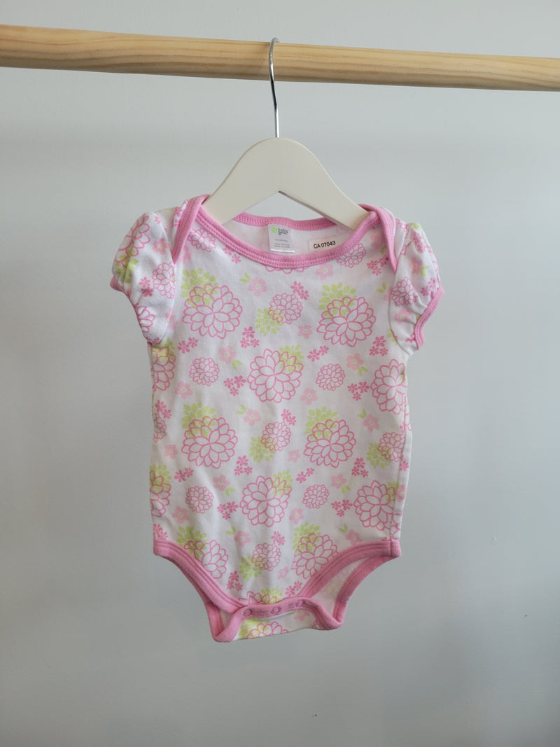 BABY GEAR Onesie (6-9 Months)