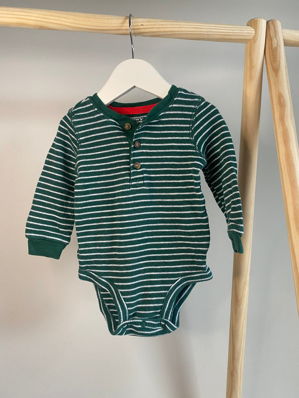 CARTERS Long Sleeve (9 Months)