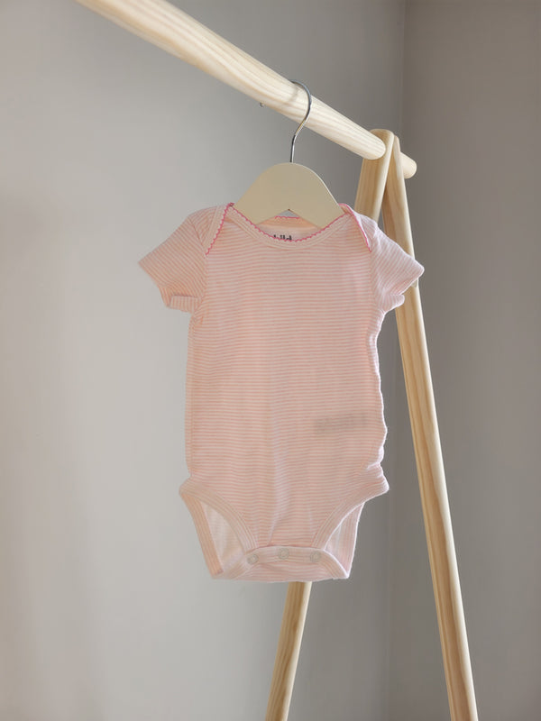 CARTERS Onesie