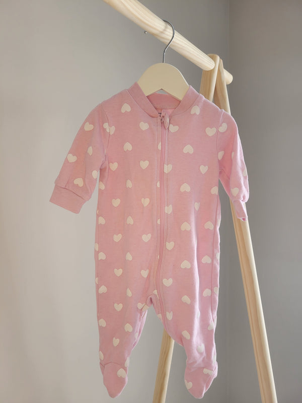 GEORGE Heart Sleeper (0-3 Months)