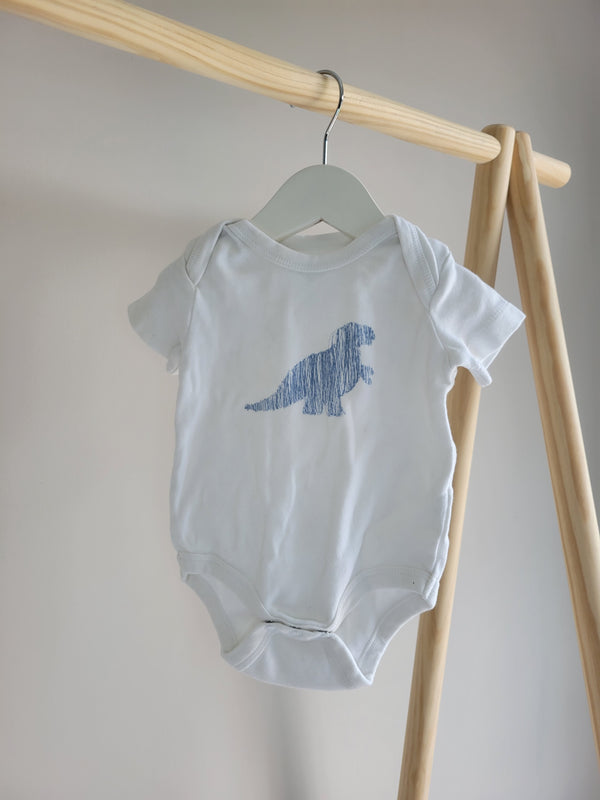 JOE FRESH Onesie (3-6 Months)