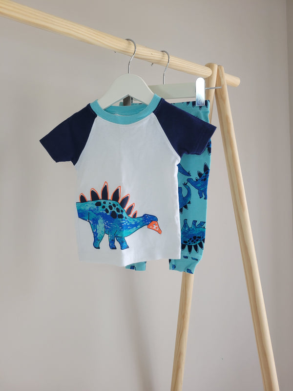 CARTERS Pajamas (9 Months)