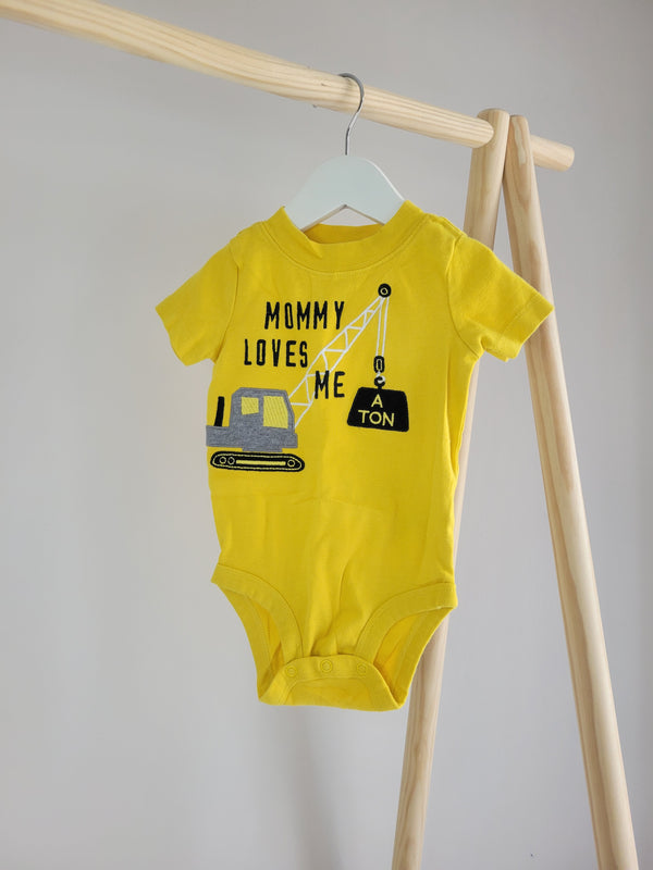 CARTERS Onesie (9 Months)