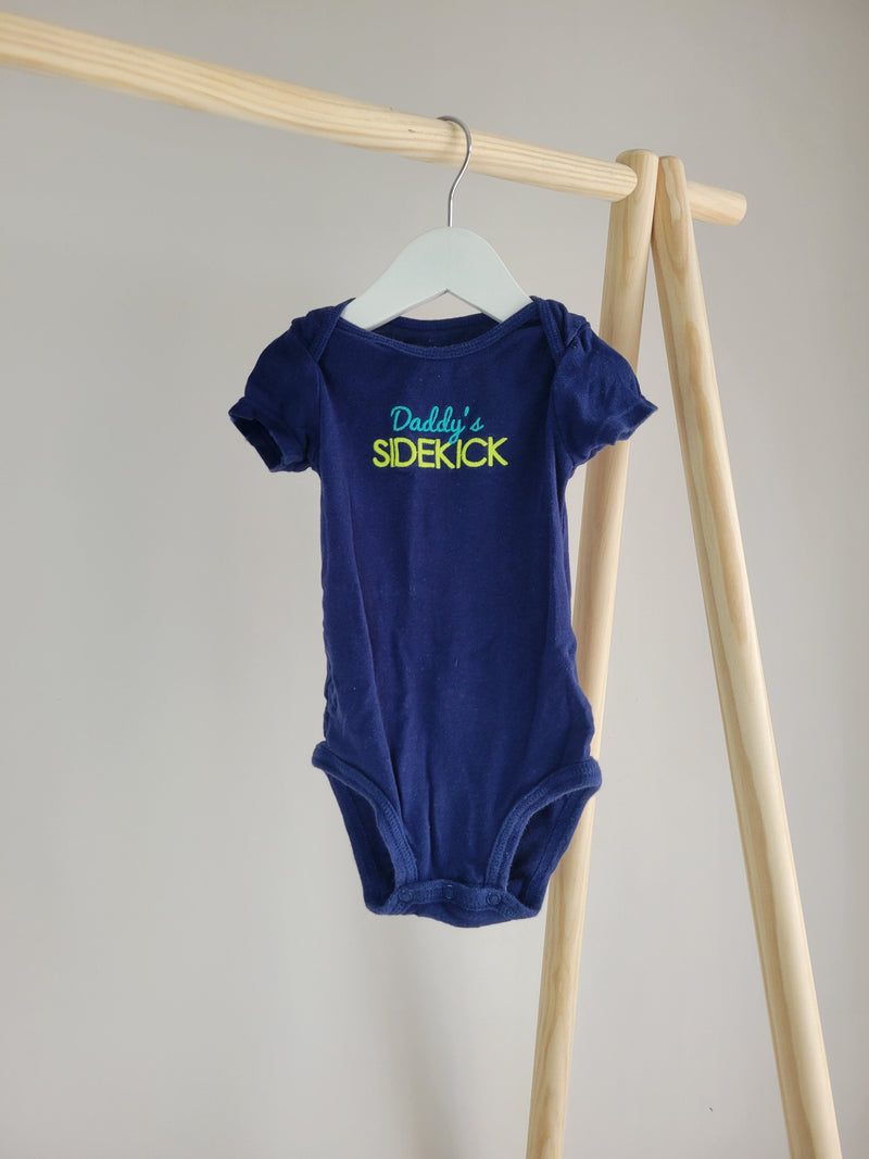 SIMPLE JOYS Onesie Set (6-9 Months)