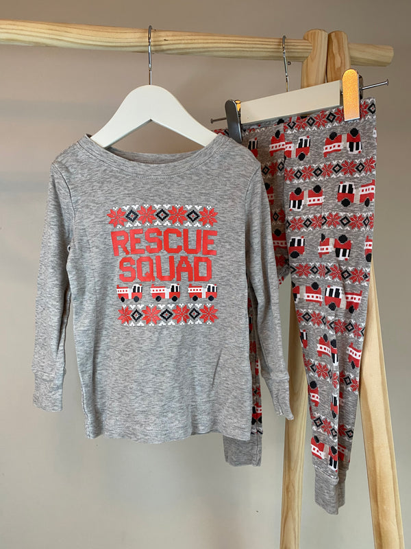 OLD NAVY PAJAMAS (2T)