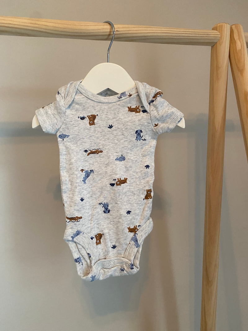 CARTERS T-Shirt Onesie (Newborn)