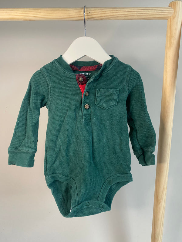 CARTERS Long Sleeve (9 Months)