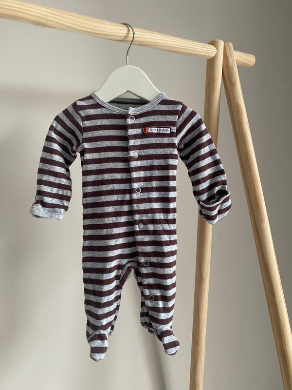 CARTERS Sleeper (Newborn)