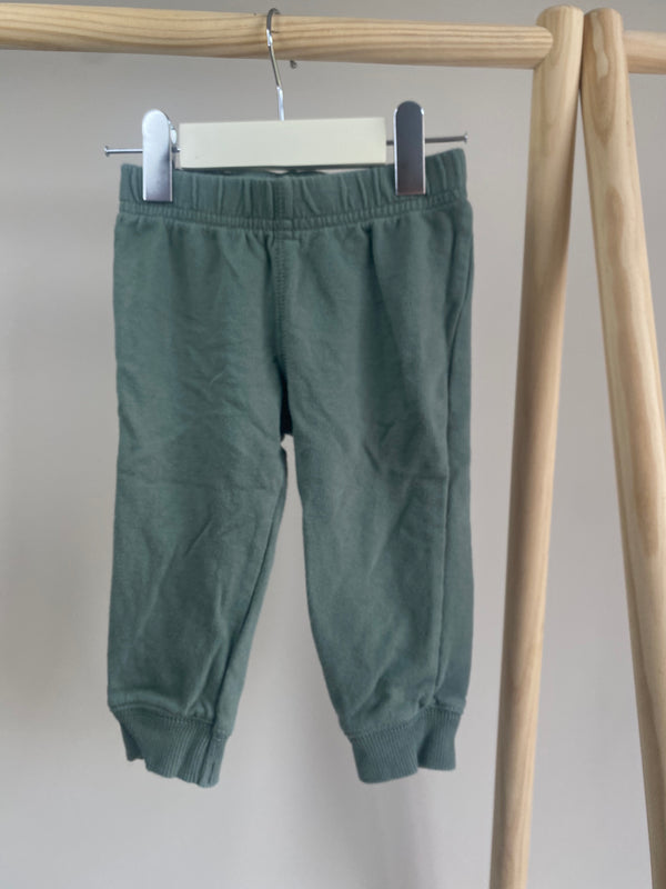 CARTERS Outfit (12 Months)
