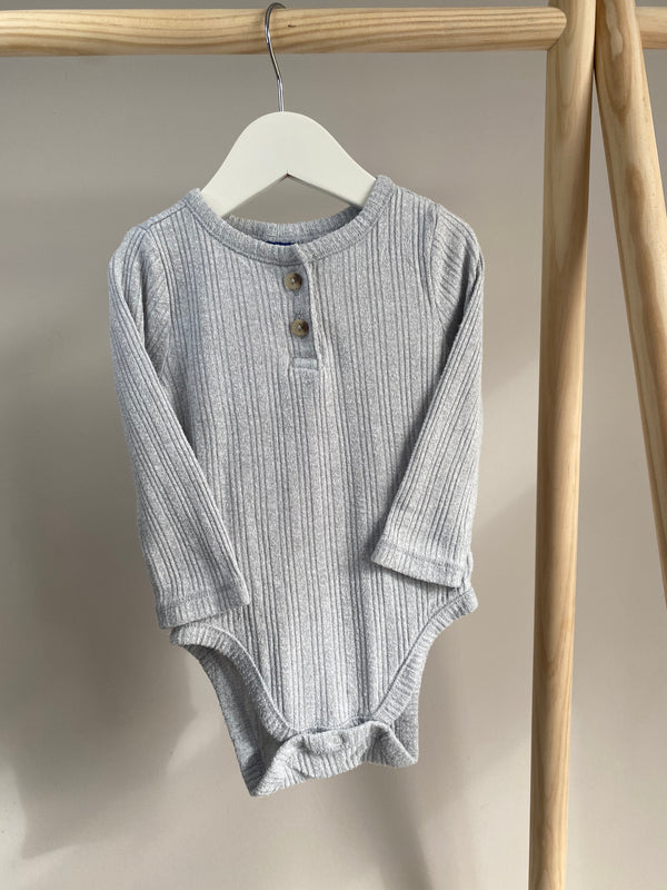 OLD NAVY Long Sleeve (6-12 Months)