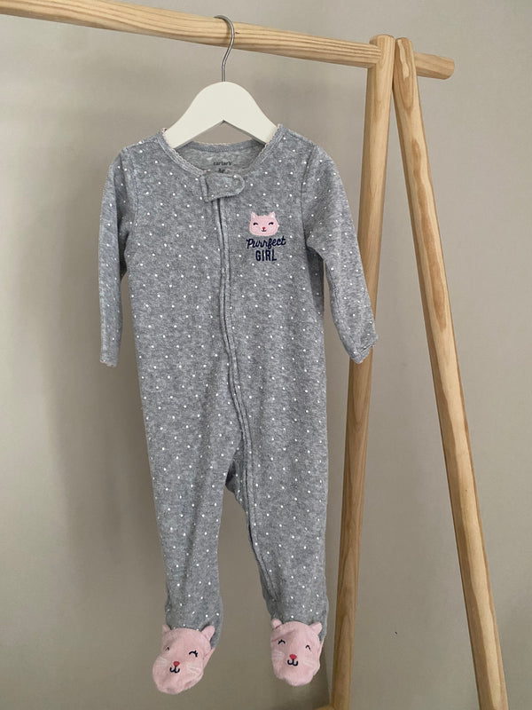 CARTERS Sleeper (6 Months)