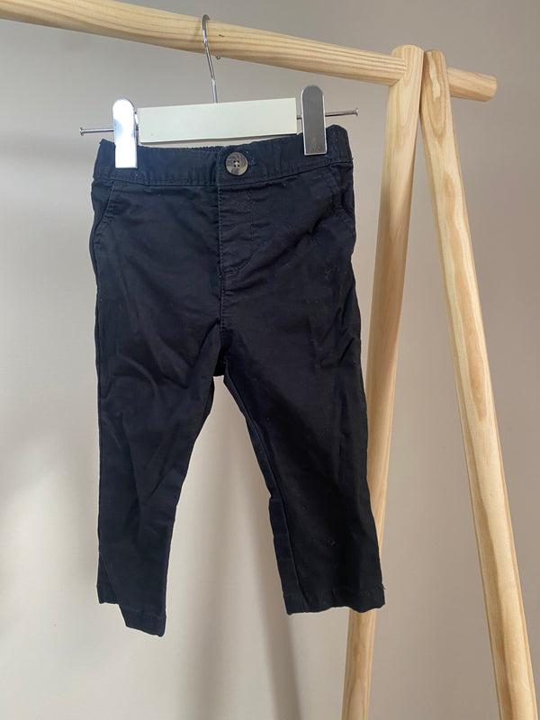 OLD NAVY Outfit (6-12 Months)