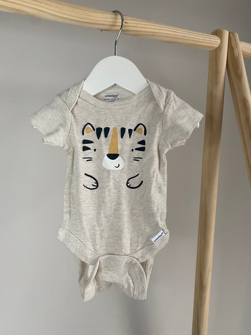 ONESIES T-Shirt Onesie (Newborn)