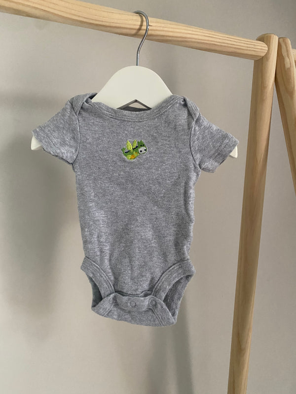 BABIES R US T-Shirt Onesie (Newborn)
