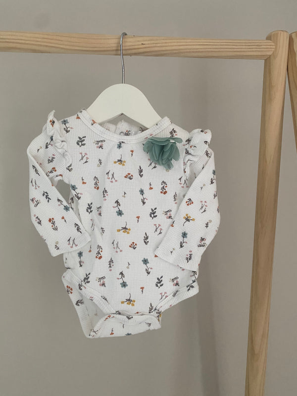 MONKEY BARS Outfit (0-3 Months)