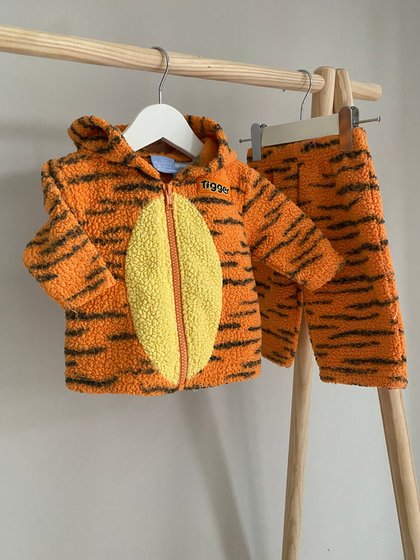 TIGGER HALLOWEEN COSTUME (3 months)