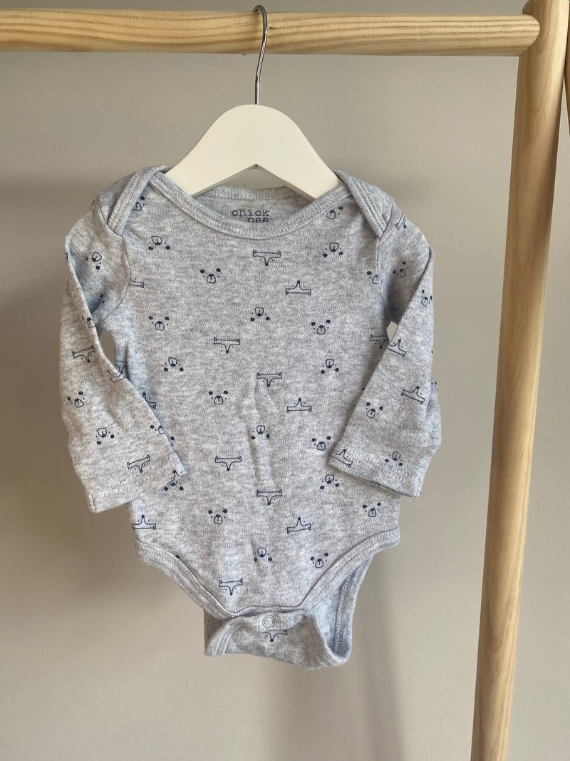 CHICK PEA Outfit (6-9 Months)
