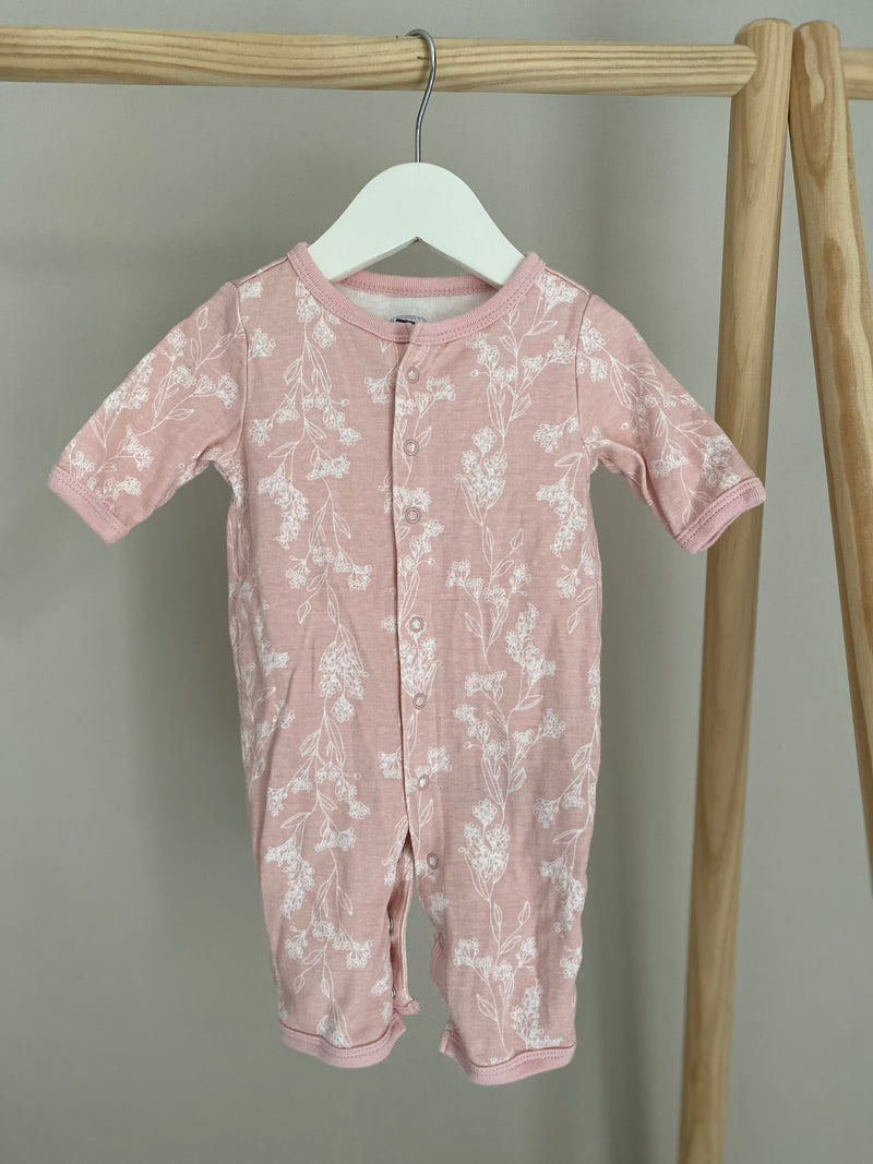 OLD NAVY Outfit (newborn)