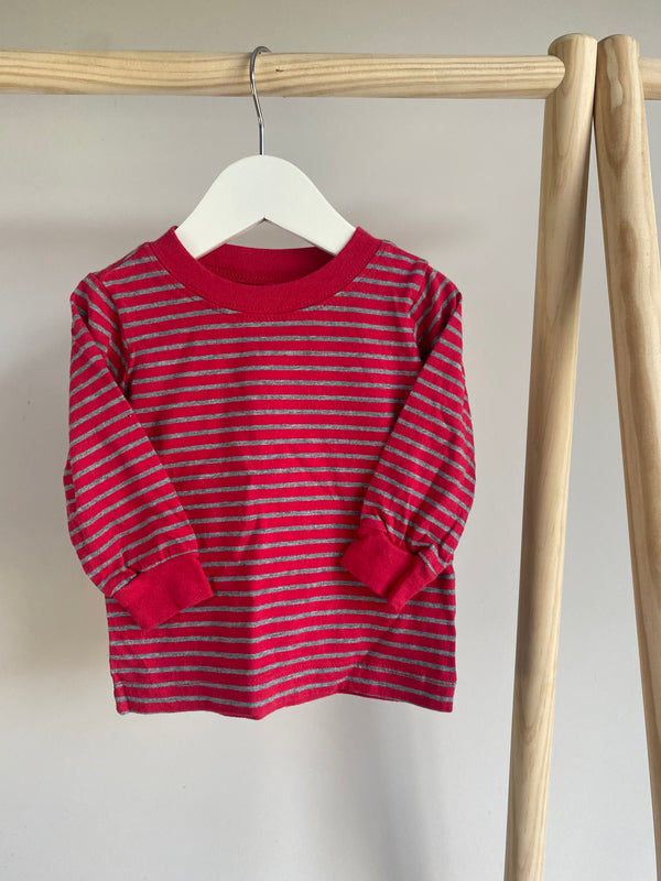 CARTERS Long Sleeve (6 Months)